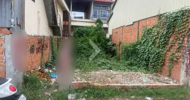 Terrain dans Sangkat Stueng Mean Chey 2, Cambodge