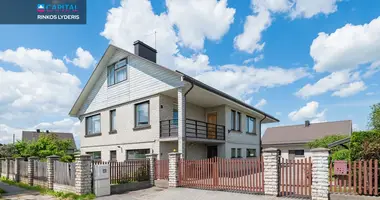 Casa en Karmelava, Lituania