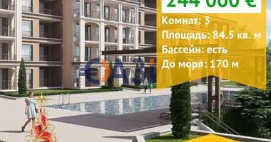 Квартира 3 комнаты в Несебр, Болгария