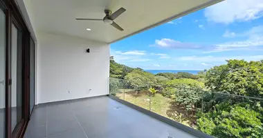 Condo in Sandy Bay, Honduras