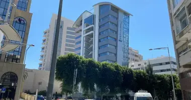 Pomieszczenie biurowe 244 m² w Nikozja, Cypr