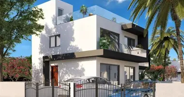 3 bedroom apartment in Chloraka, Cyprus