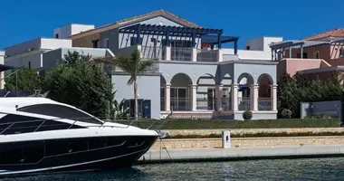 Mieszkanie 4 pokoi w Limassol, Cypr