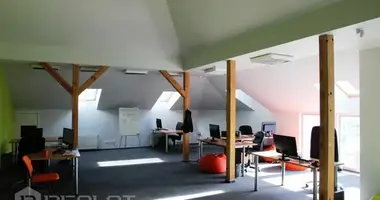 Коммерческое помещение 110 м² в Рига, Латвия
