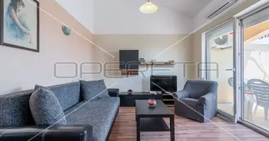 Apartamento 2 habitaciones en Vabriga, Croacia