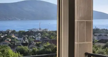 Квартира в Тиват, Черногория