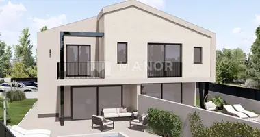 3 bedroom apartment in Sveti Anton, Croatia