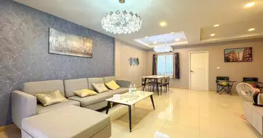 Reihenhaus in Ban Na Chom Thian, Thailand