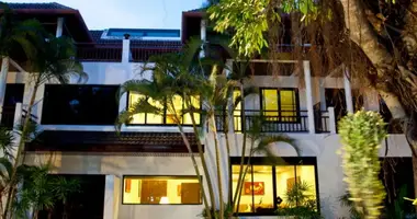 Townhouse 4 bedrooms in Rawai, Thailand