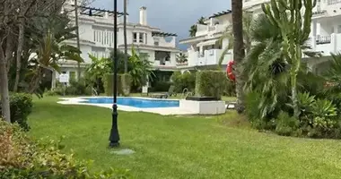 3 bedroom apartment in San Pedro Alcantara, Spain