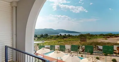 Wohnung 1 Schlafzimmer in Lustica, Montenegro
