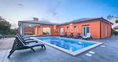 4 bedroom house in Grad Labin, Croatia