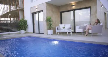Villa 3 bedrooms in Los Montesinos, Spain