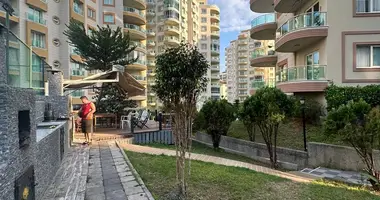 Mieszkanie 3 pokoi w Mahmutlar, Turcja