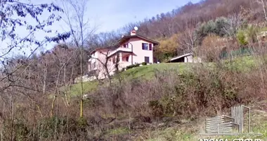 Villa en Brescia, Italia