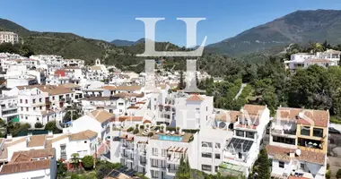 Квартира 4 комнаты в Benahavis, Испания