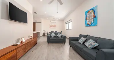 Apartamento independiente Piso independiente 2 habitaciones en La Crucecita, México