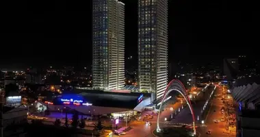 Apartamento 3 habitaciones en Batumi, Georgia