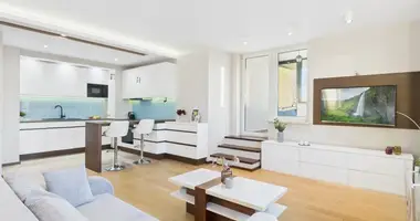 2 room apartment in Warsaw, Poland