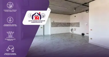2 room apartment in Kopishche, Belarus
