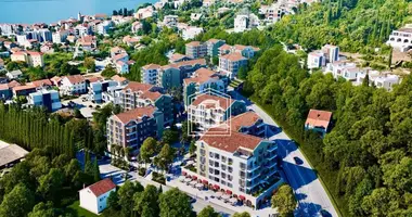 Apartamento 2 habitaciones en Tivat, Montenegro