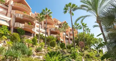 Apartamento 2 habitaciones en San Pedro Alcantara, Španjolska