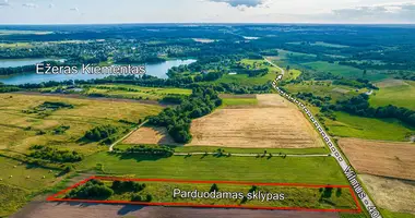 Parcela en Moletai, Lituania