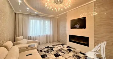 3 room apartment in Muchaviecki sielski Saviet, Belarus