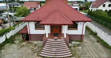 Dom w Maslowo, Polska