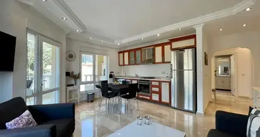 Mieszkanie 3 pokoi w Alanya, Turcja