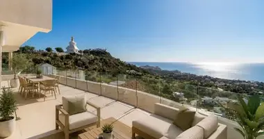 Wohnung 4 Schlafzimmer in Benalmadena, Spanien