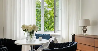 1 room apartment in Warsaw, Poland