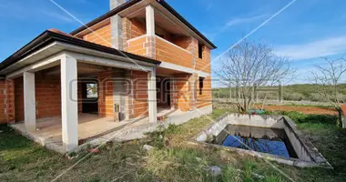 Casa 3 habitaciones en Opcina Marcana, Croacia