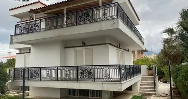 Ferienhaus 7 zimmer in Loutraki Perachora Agioi Theodoroi Municipality, Griechenland