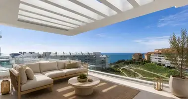 2 bedroom apartment in Benalmadena, Spain