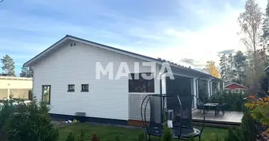 3 bedroom house in Helsinki sub-region, Finland