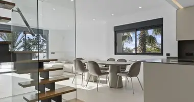 3 bedroom apartment in Bel Air, Spain