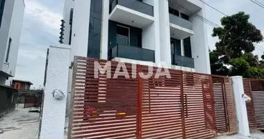 Maison dans Alausa, Nigéria