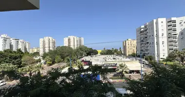 Квартира 4 комнаты в Ашдод, Израиль