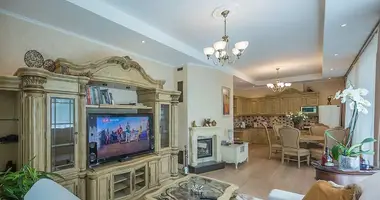 Квартира 3 комнаты в Юрмала, Латвия