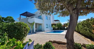 Villa in Peyia, Zypern
