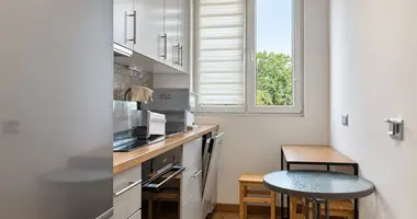 Apartamento 2 habitaciones en Varsovia, Polonia