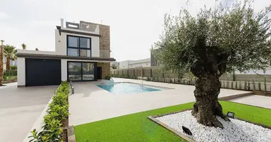 Villa 4 bedrooms in Dehesa de Campoamor, Spain