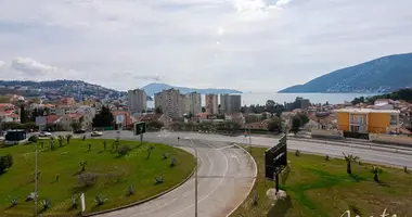 2 bedroom apartment in Herceg Novi, Montenegro