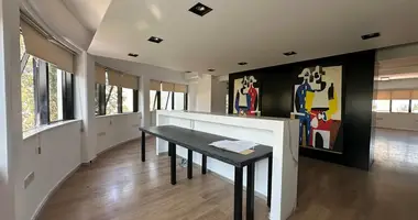 Pomieszczenie biurowe 1 000 m² w Limassol, Cypr