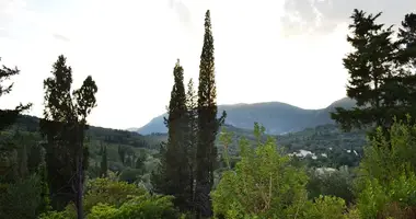 Участок земли в Ипсос, Греция