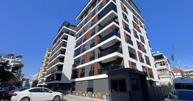 2 bedroom apartment in Muratpasa, Turkey