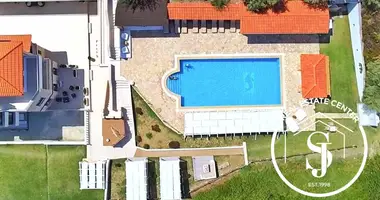 Hotel w Pefkochori, Grecja