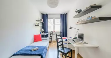 Apartamentos multinivel 5 habitaciones en Varsovia, Polonia