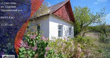 Casa en Svislac, Belarús